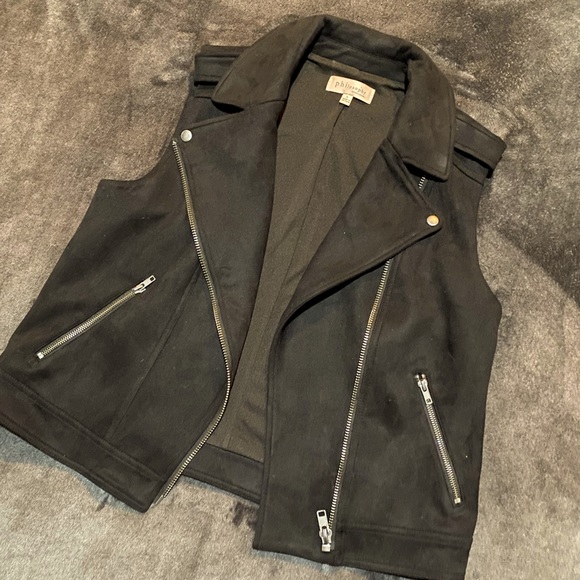 Philosophy Faux Suede Vest - Picture 1 of 4